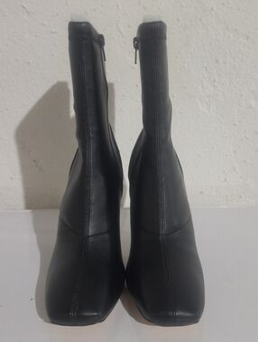 Women's Black Stretch Ankle Boots - Sleek Zip Closure